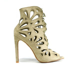 Petals Ankle Heel Stone Cream