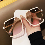 Fashion Classic Retro Sunglasses Women Brand Design Woman Sun Glasses Over Size Female Shades Ladies Premium Sunglasses Square