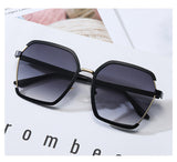 Fashion Classic Retro Sunglasses Women Brand Design Woman Sun Glasses Over Size Female Shades Ladies Premium Sunglasses Square