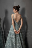 Luxurious Evening Dress A-Line Lace Formal Evening Gown V-Neck Applique Crystal Beaded Tulle
