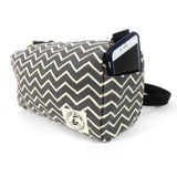 Ellie Crossbody: Ash Chevron