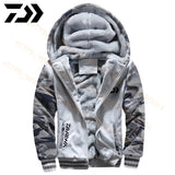 Daiwa Fishing Clothes Hoodies Outdoor Sweatshirt With Cap Loose Fleece Warm Jacket Men Fishing Clothing With Hood