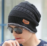 Hot Selling 2pcs Ski Cap and Scarf Cold Warm Leather Winter Hat for Women Men Knitted Hat Bonnet Warm Cap Skullies Beanies