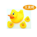Cute Lovely Mummy And Baby Rubber Race Squeaky Ducks Family Bath Toy Kid Game Toys 1 Big 3 Small Duck Animal king Shower Toy