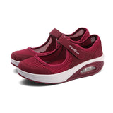 Sneakers Female Flat Soft Comfortable Fashion Lightweight Pumps Shoes Joker Slip-on Super Light Casual Vulcanize Shoes Woman